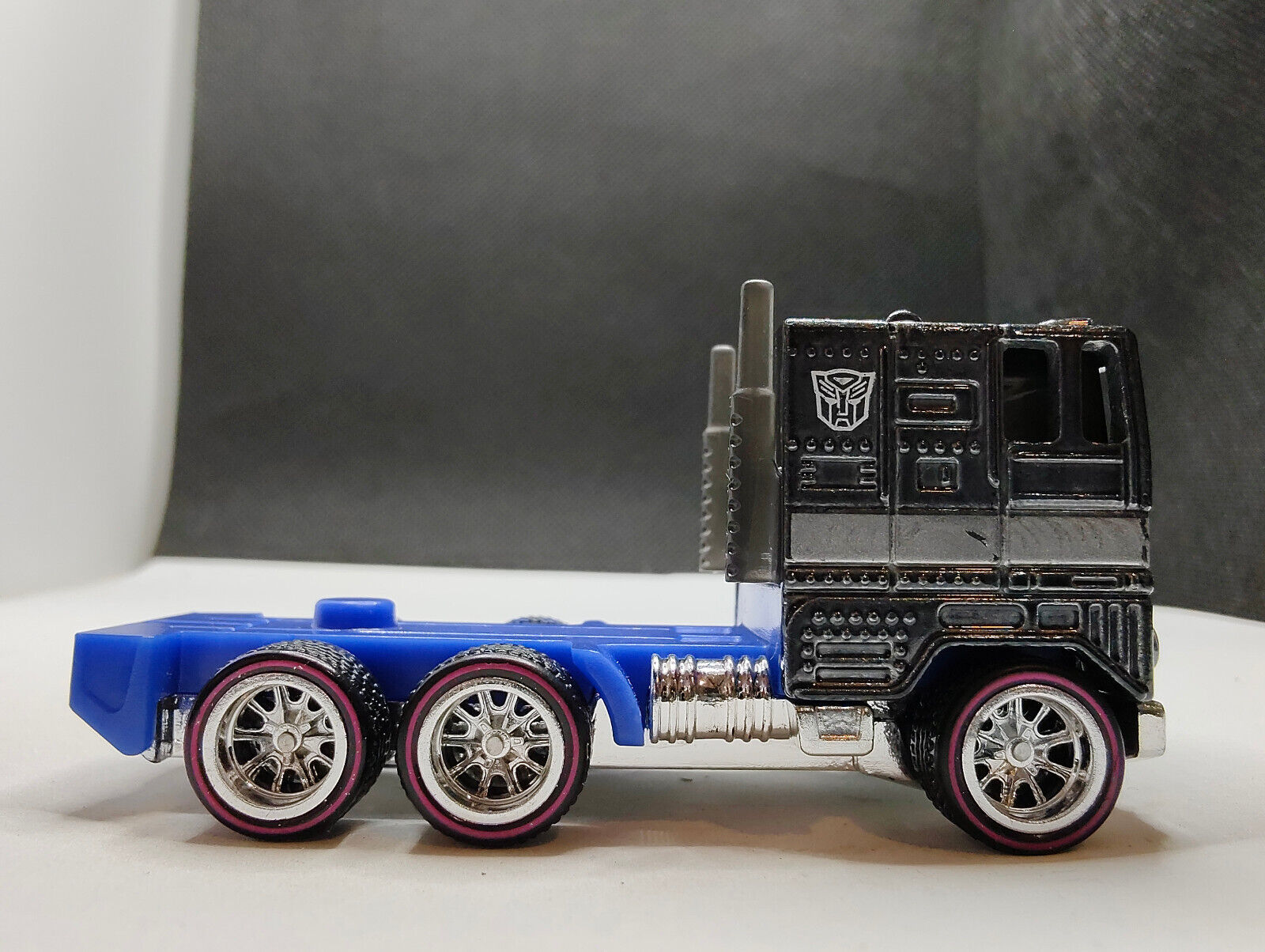 Daily Prime - Hot Wheels x Transformers Basic Line Optimus Prime Prototypes